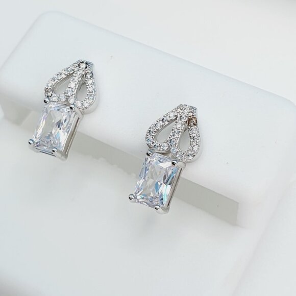 "925 Sterling Silver Cubic Zirconia Earrings, U19254815 - Picture 1 of 11